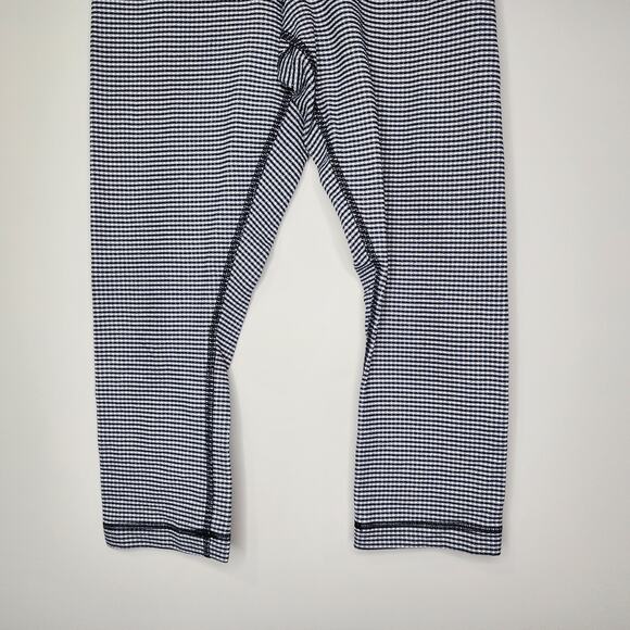 Lululemon Gingham Plaid Wunder Under Crop Navy Blue 4 - Picture 6 of 10